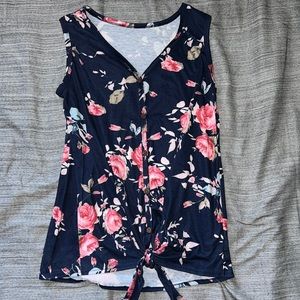 Woman's size med tie front floral tank